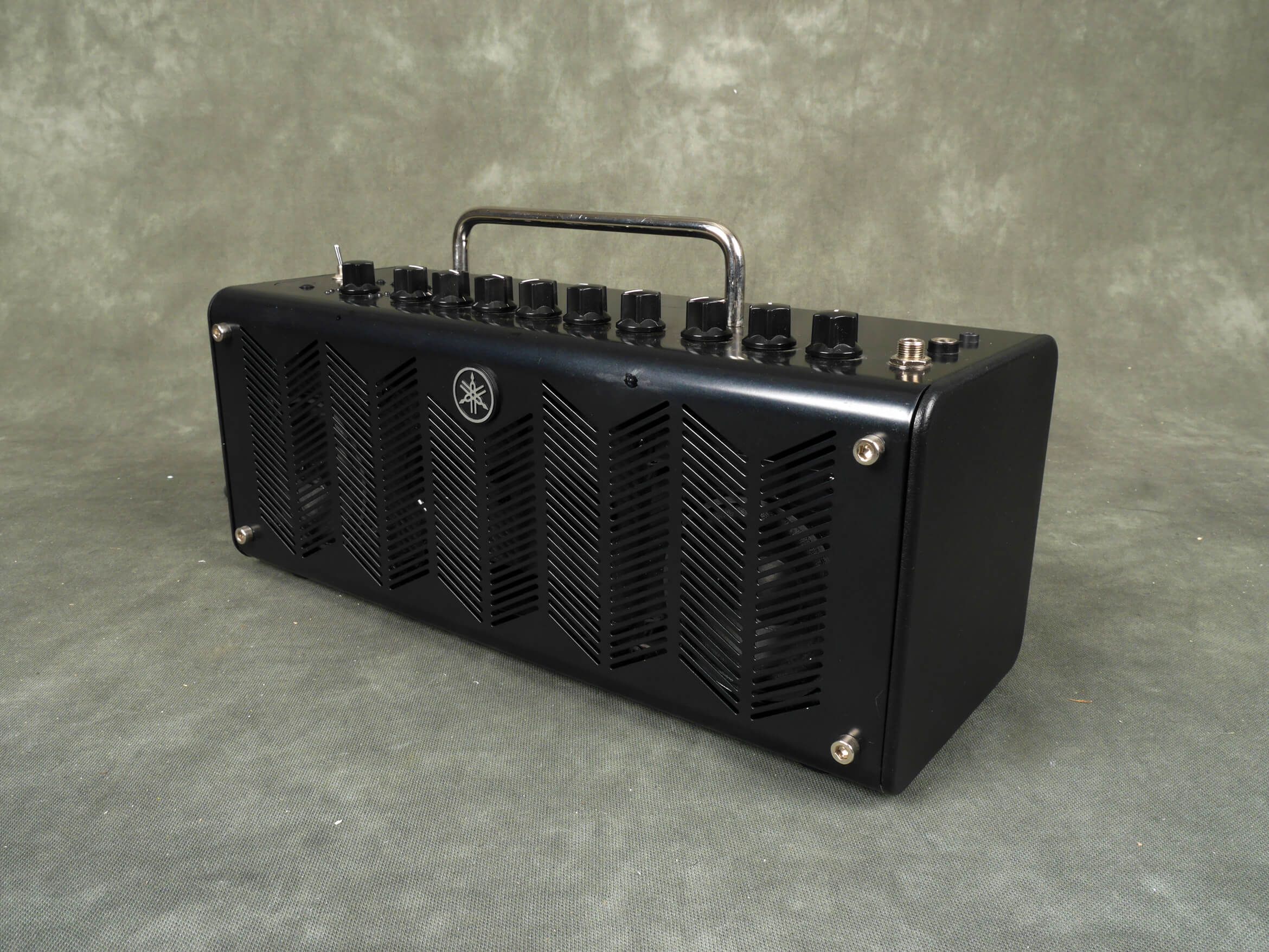 Yamaha THR10C Guitar Combo Amplifier 2nd Hand Rich Tone Music