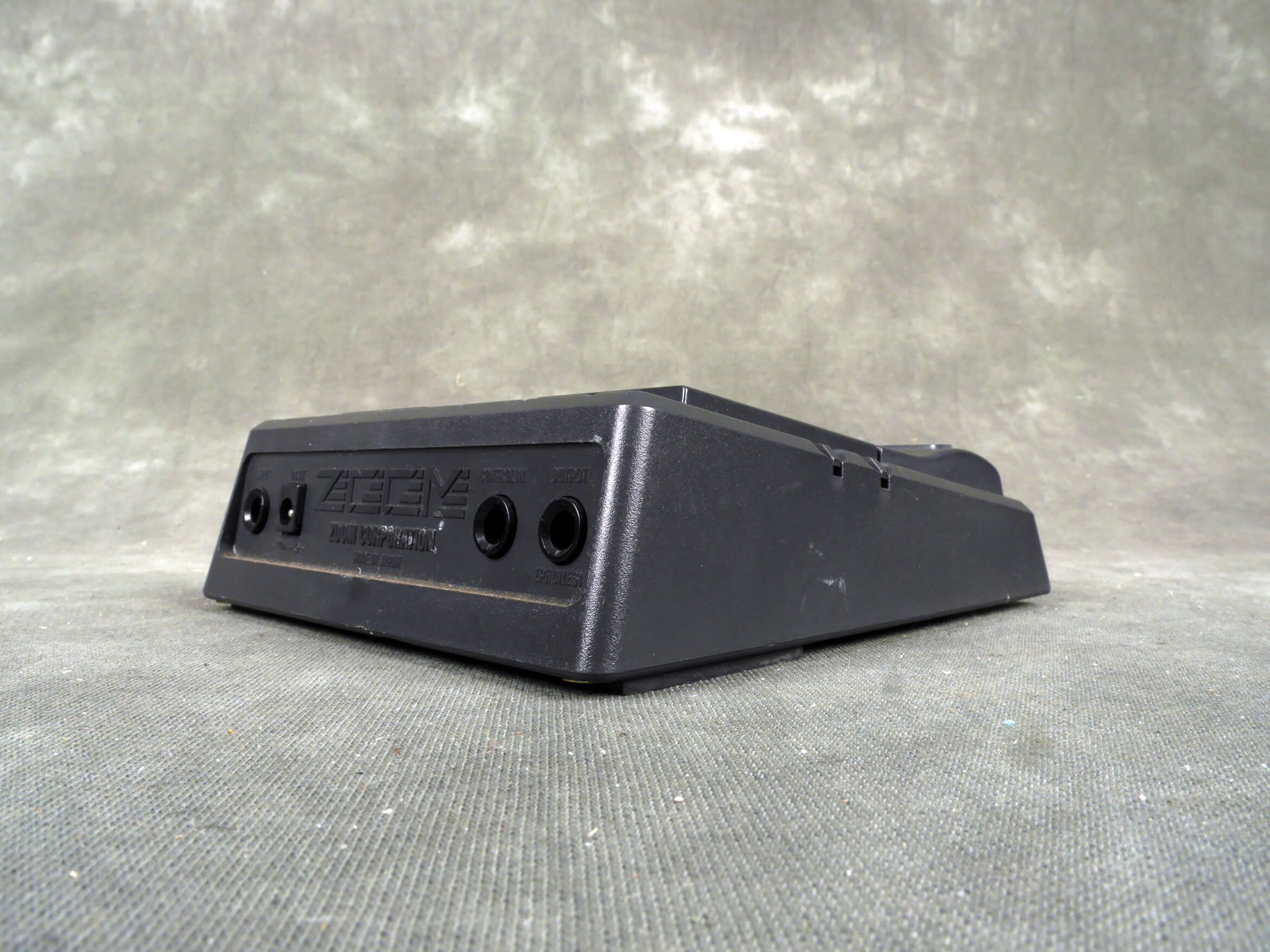 Zoom 505 Multi Effects Pedal 2nd Hand Rich Tone Music