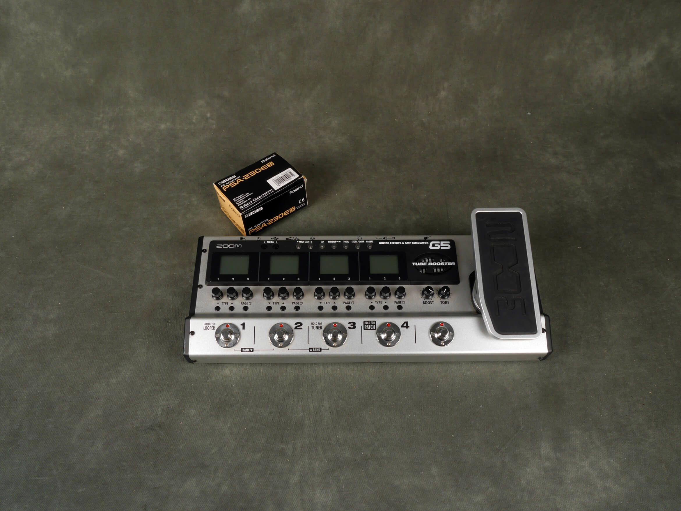 Zoom G5 Guitar Effect & Amp Simulator with Boss PSU 2nd Hand Rich