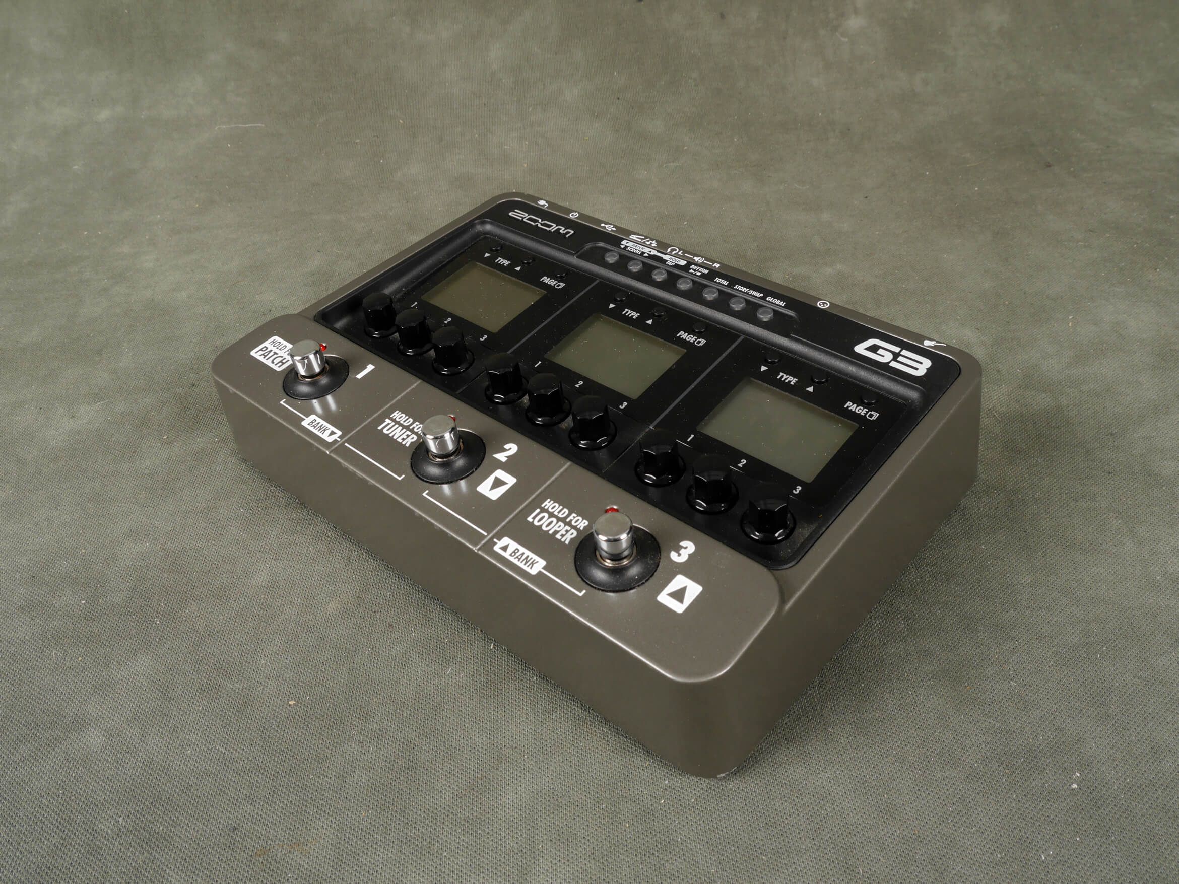 Zoom G3 Multi Effects Pedal w/Box & PSU 2nd Hand Rich Tone Music