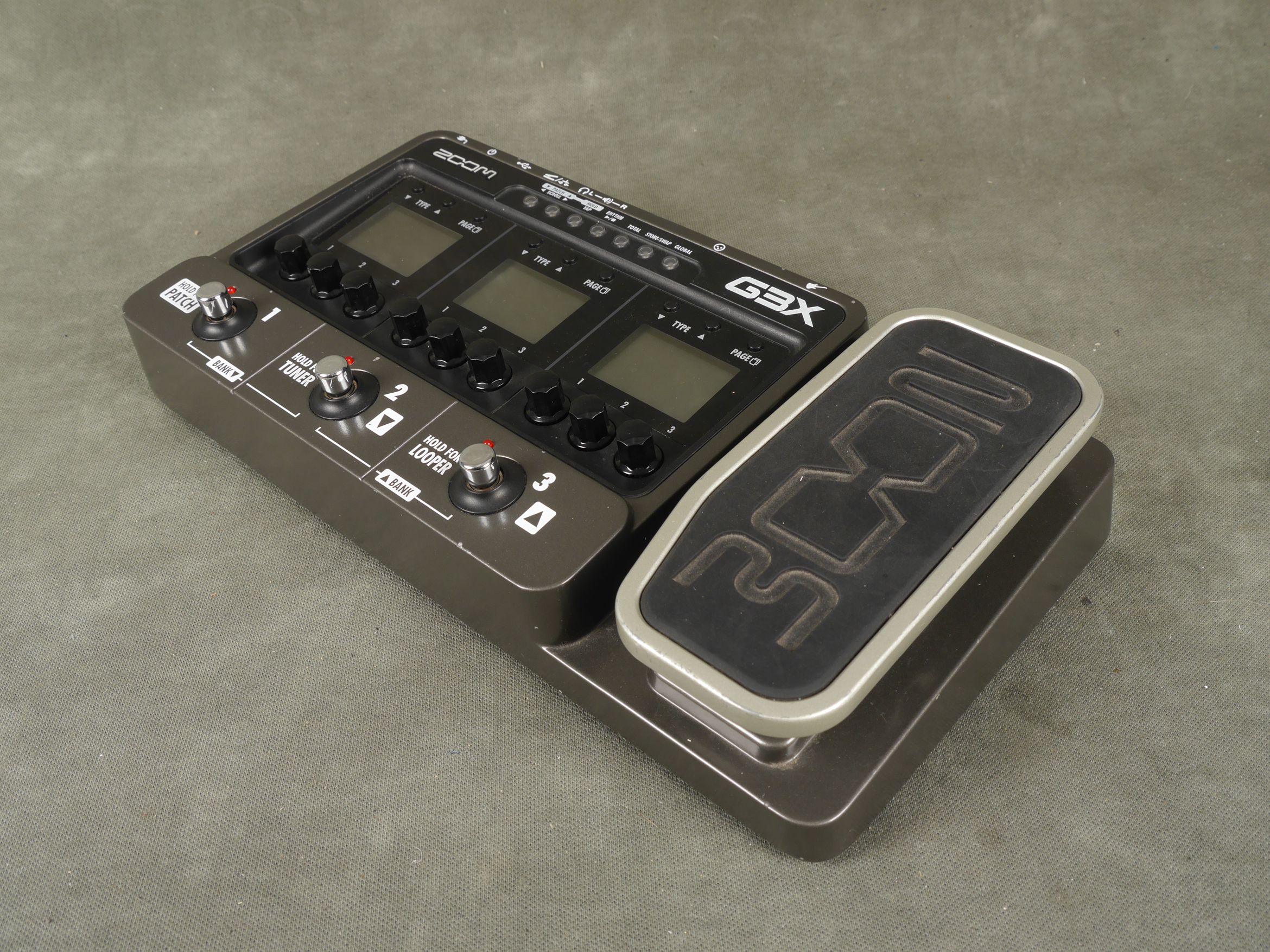 Zoom G3X Guitar Effects and Amp Simulator FX Pedal w/Box 2nd Hand