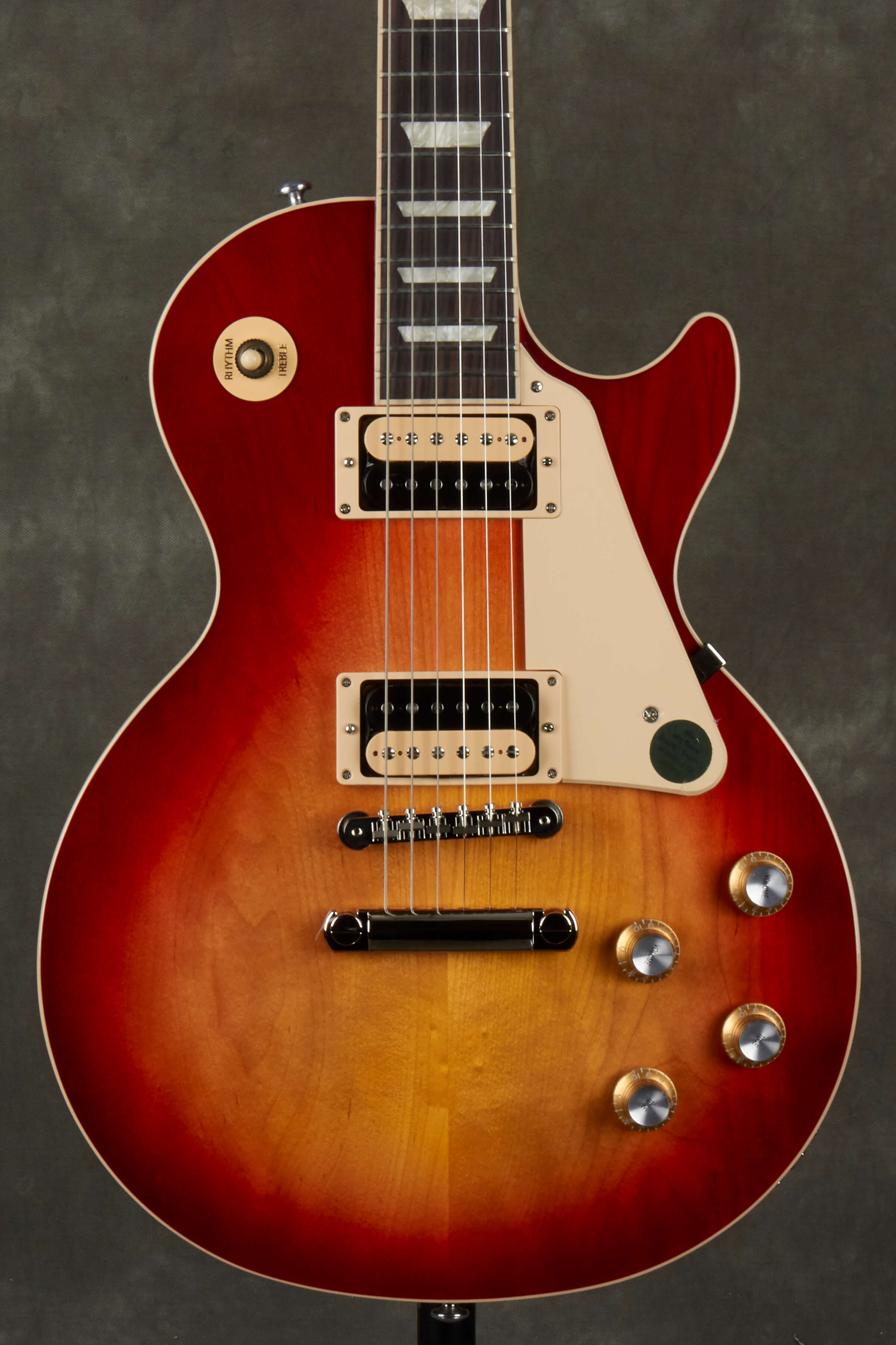 Gibson Les Paul Classic - Heritage Cherry Sunburst | Rich Tone Music